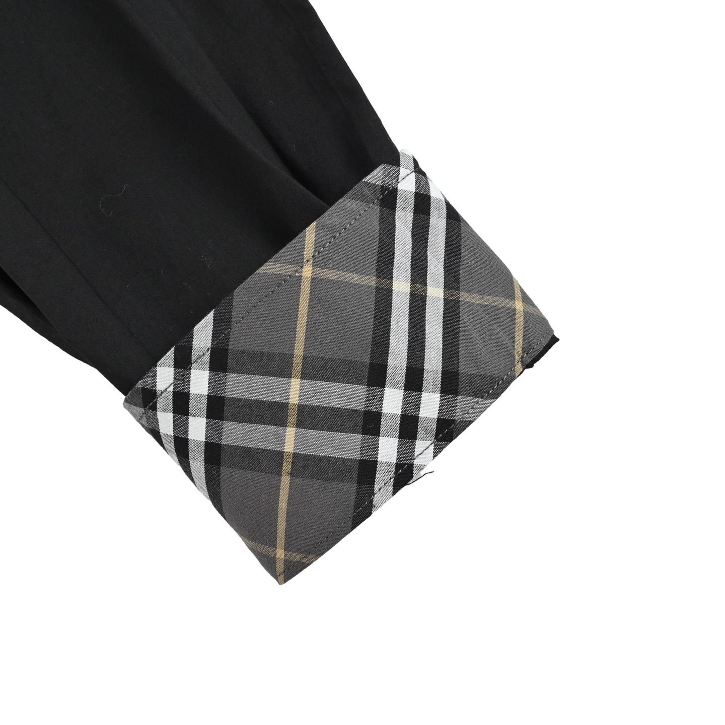 Burberry 巴宝莉 战马标刺绣袖口领口格纹衬衫-Chinese UA Cheap High Quatity Brand Clothes Bags handbags Sneakers wholesale wholesaler seller from China Factory suppliers Fashion Clothing Shoes best Quality Beautiful Price Burberry 巴宝莉 战马标刺绣袖口领口格纹衬衫