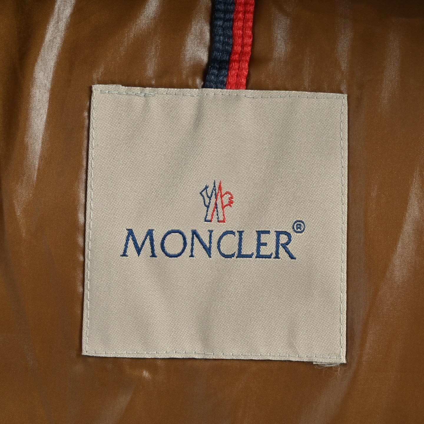 Moncler 蒙口 经典Parana羽绒服 Moncler经典Parana羽绒服-Chinese UA Cheap High Quatity Brand Clothes Bags handbags Sneakers wholesale wholesaler seller from China Factory suppliers Fashion Clothing Shoes best Quality Beautiful Price Moncler 蒙口 经典Parana羽绒服 Moncler经典Parana羽绒服