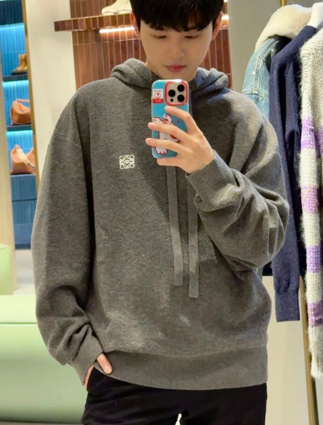 _dd09sFFbXaaeH-l_BYv6arvFbSFCrYARl3kg70w