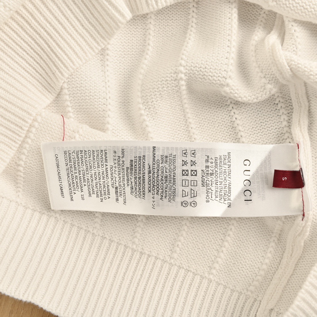 Gucci 古驰 24Fw 签名字母刺绣开衫毛衣-Chinese UA Cheap High Quatity Brand Clothes Bags handbags Sneakers wholesale wholesaler seller from China Factory suppliers Fashion Clothing Shoes best Quality Beautiful Price Gucci 古驰 24Fw 签名字母刺绣开衫毛衣