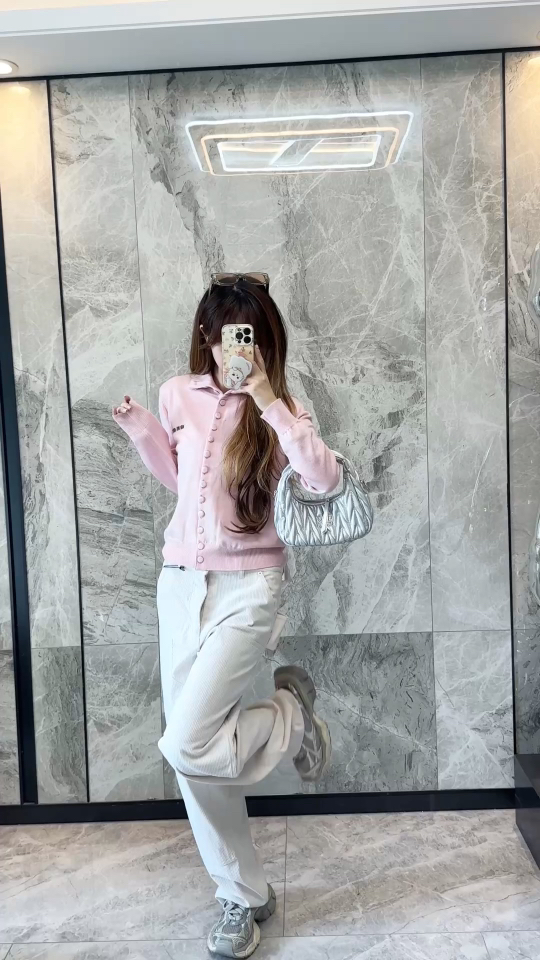 _d_t9sRuhVE9mmwIgxOWPuhTnOTzcaSE9KE8ksFA