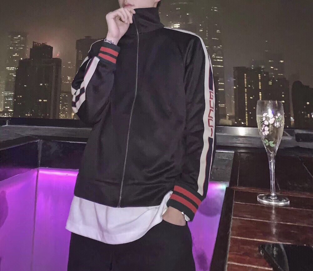 _dVJ9smM7aVSLNb499S0vJXXk_J4U_I6c7glVniw