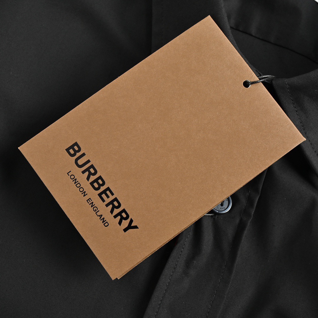 Burberry 巴宝莉 经典刺绣TB小标衬衫 白字衬衫黑-Chinese UA Cheap High Quatity Brand Clothes Bags handbags Sneakers wholesale wholesaler seller from China Factory suppliers Fashion Clothing Shoes best Quality Beautiful Price Burberry 巴宝莉 经典刺绣TB小标衬衫 白字衬衫黑