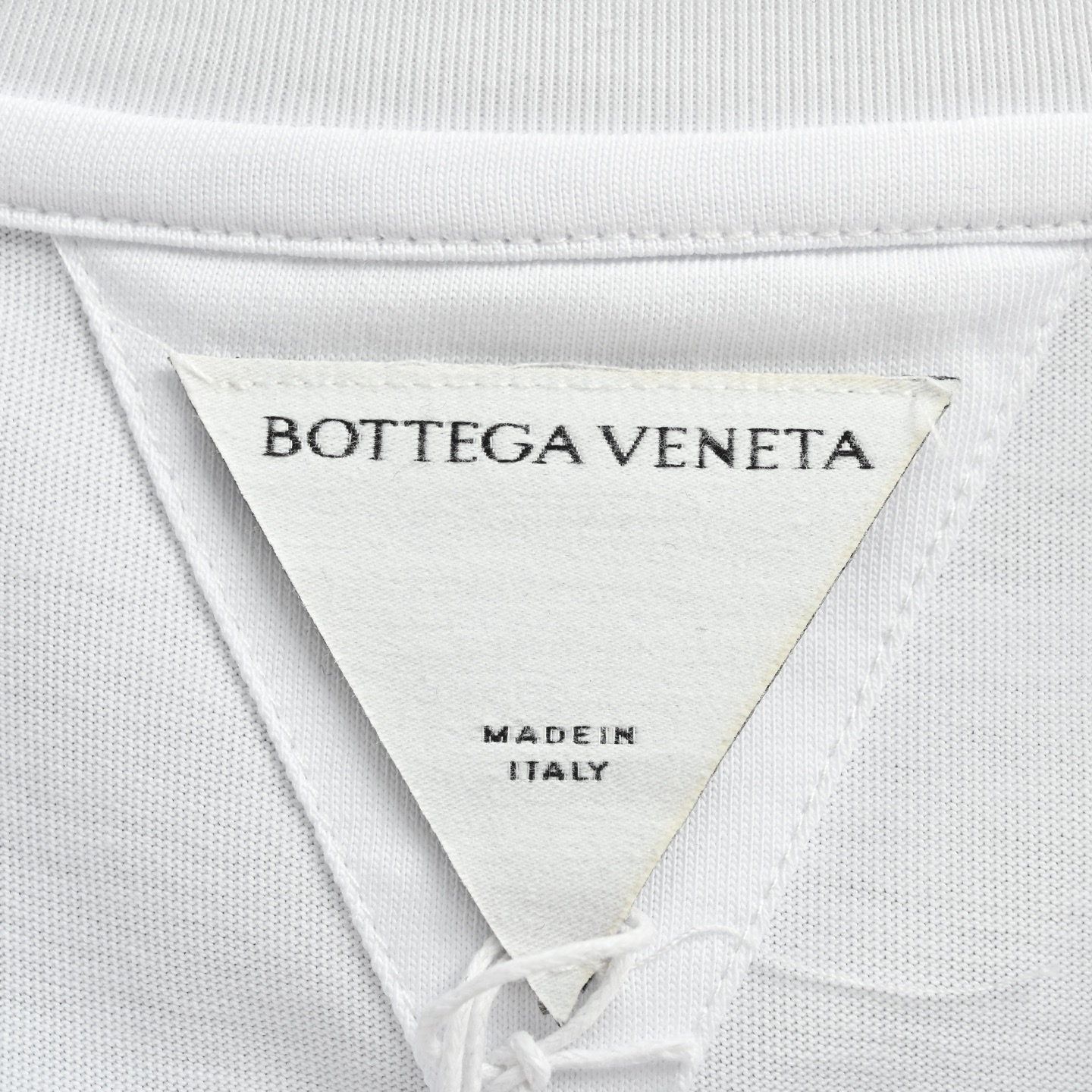 Bottega Veneta BV 25ss 兔子印花短袖-Chinese UA Cheap High Quatity Brand Clothes Bags handbags Sneakers wholesale wholesaler seller from China Factory suppliers Fashion Clothing Shoes best Quality Beautiful Price Bottega Veneta BV 25ss 兔子印花短袖