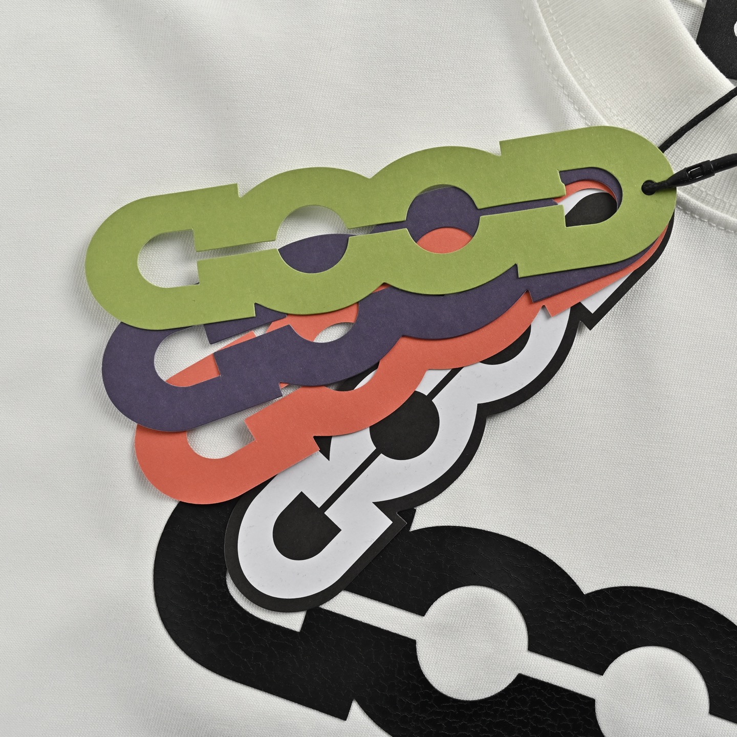 GOODBRAND 25ss 爆裂纹贴皮字母logo短袖-莆田鞋,莆田鞋货源,高仿鞋,高仿鞋货源,安福档口,莆田高仿鞋,莆田鞋批发,高仿鞋批发,莆田高仿运动鞋,高仿运动鞋,莆田运动鞋 GOODBRAND 25ss 爆裂纹贴皮字母logo短袖