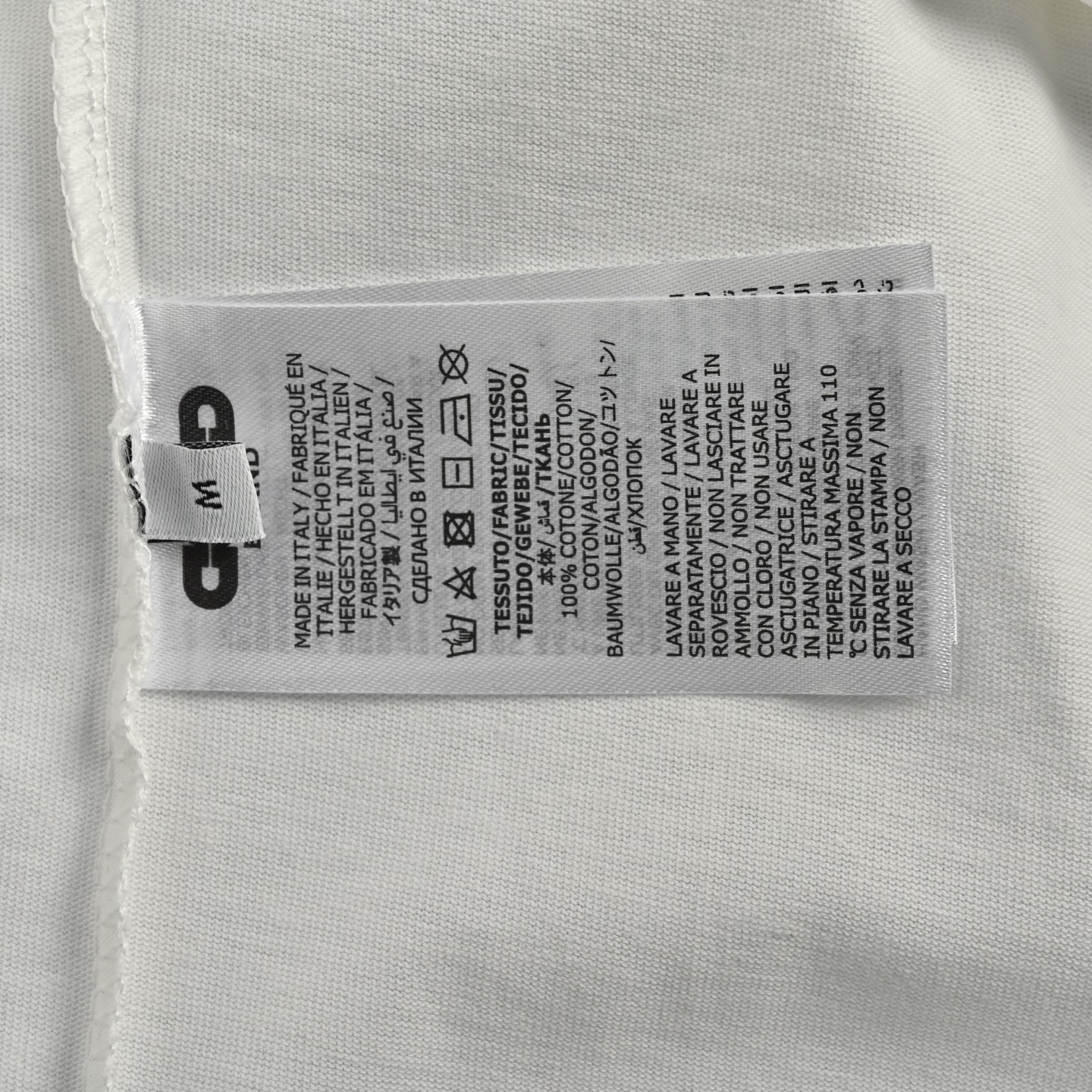 GOODBRAND 25ss 爆裂纹贴皮字母logo短袖-莆田鞋,莆田鞋货源,高仿鞋,高仿鞋货源,安福档口,莆田高仿鞋,莆田鞋批发,高仿鞋批发,莆田高仿运动鞋,高仿运动鞋,莆田运动鞋 GOODBRAND 25ss 爆裂纹贴皮字母logo短袖
