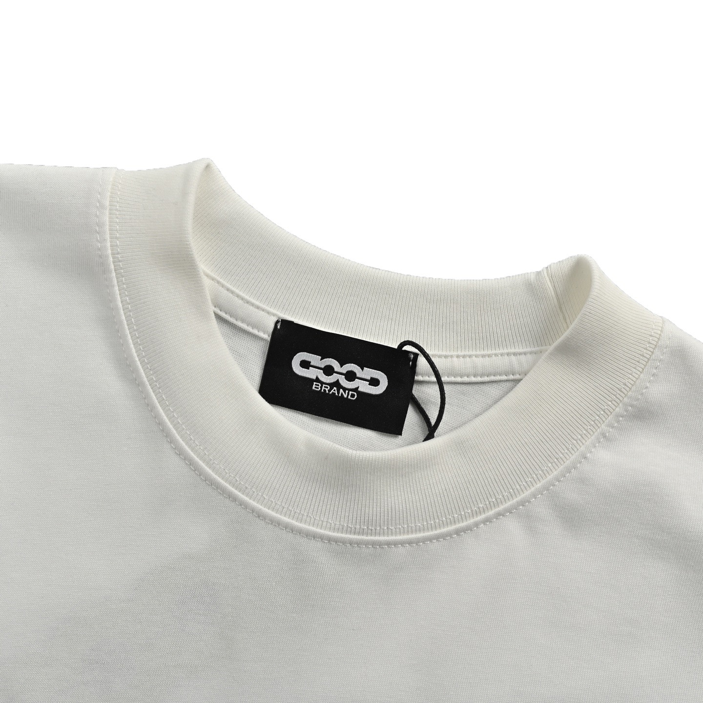 GOODBRAND 25ss 爆裂纹贴皮字母logo短袖-莆田鞋,莆田鞋货源,高仿鞋,高仿鞋货源,安福档口,莆田高仿鞋,莆田鞋批发,高仿鞋批发,莆田高仿运动鞋,高仿运动鞋,莆田运动鞋 GOODBRAND 25ss 爆裂纹贴皮字母logo短袖