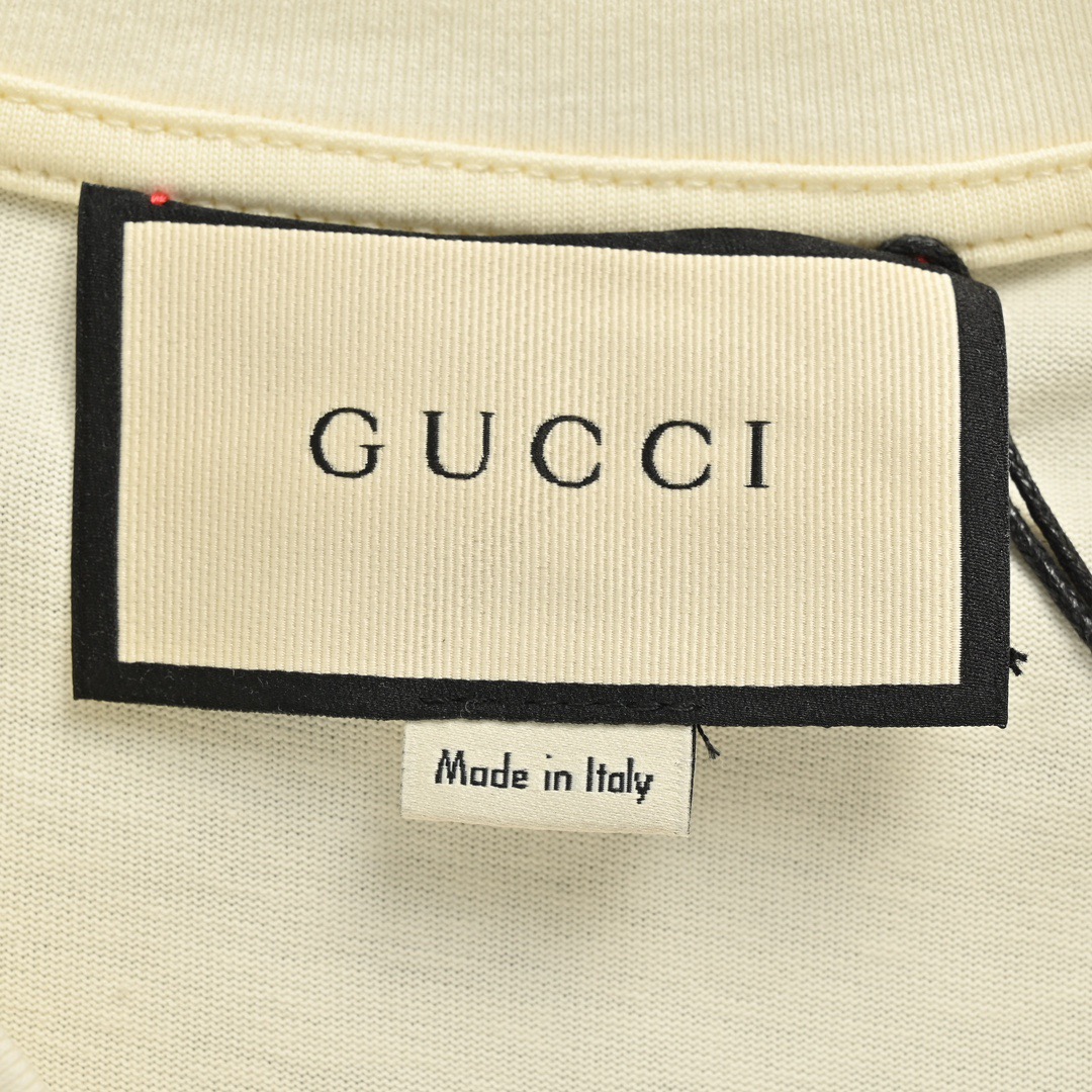 Gucci 古驰 24ss 樱桃刺绣短袖-Chinese UA Cheap High Quatity Brand Clothes Bags handbags Sneakers wholesale wholesaler seller from China Factory suppliers Fashion Clothing Shoes best Quality Beautiful Price Gucci 古驰 24ss 樱桃刺绣短袖
