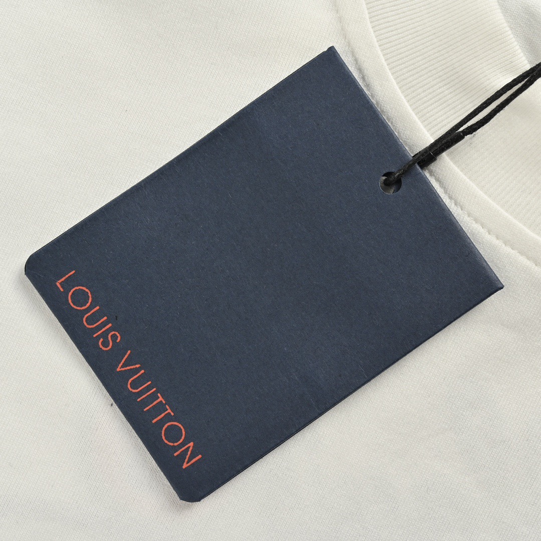 Louis Vuitton 路易威登 花卉字母刺绣短袖-Chinese UA Cheap High Quatity Brand Clothes Bags handbags Sneakers wholesale wholesaler seller from China Factory suppliers Fashion Clothing Shoes best Quality Beautiful Price Louis Vuitton 路易威登 花卉字母刺绣短袖