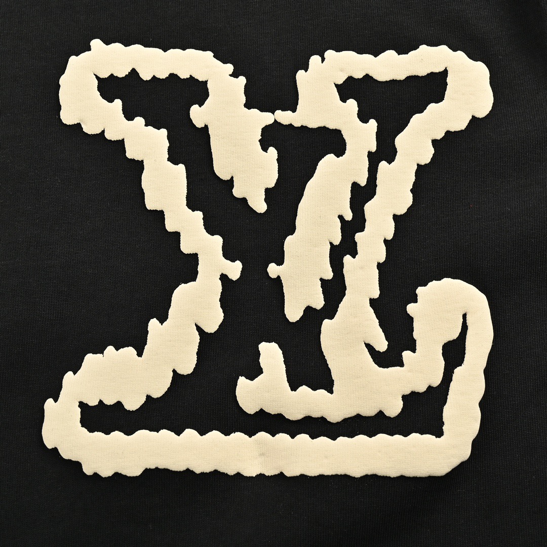 Louis Vuitton 路易威登 23ss 云朵老花大字母发泡短袖