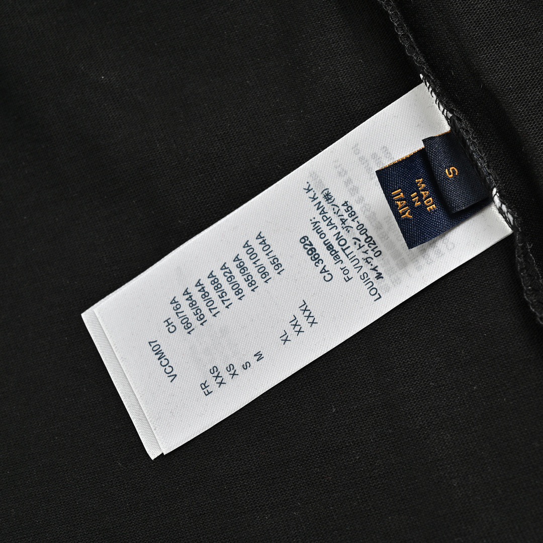 Louis Vuitton 路易威登 23ss 云朵老花大字母发泡短袖