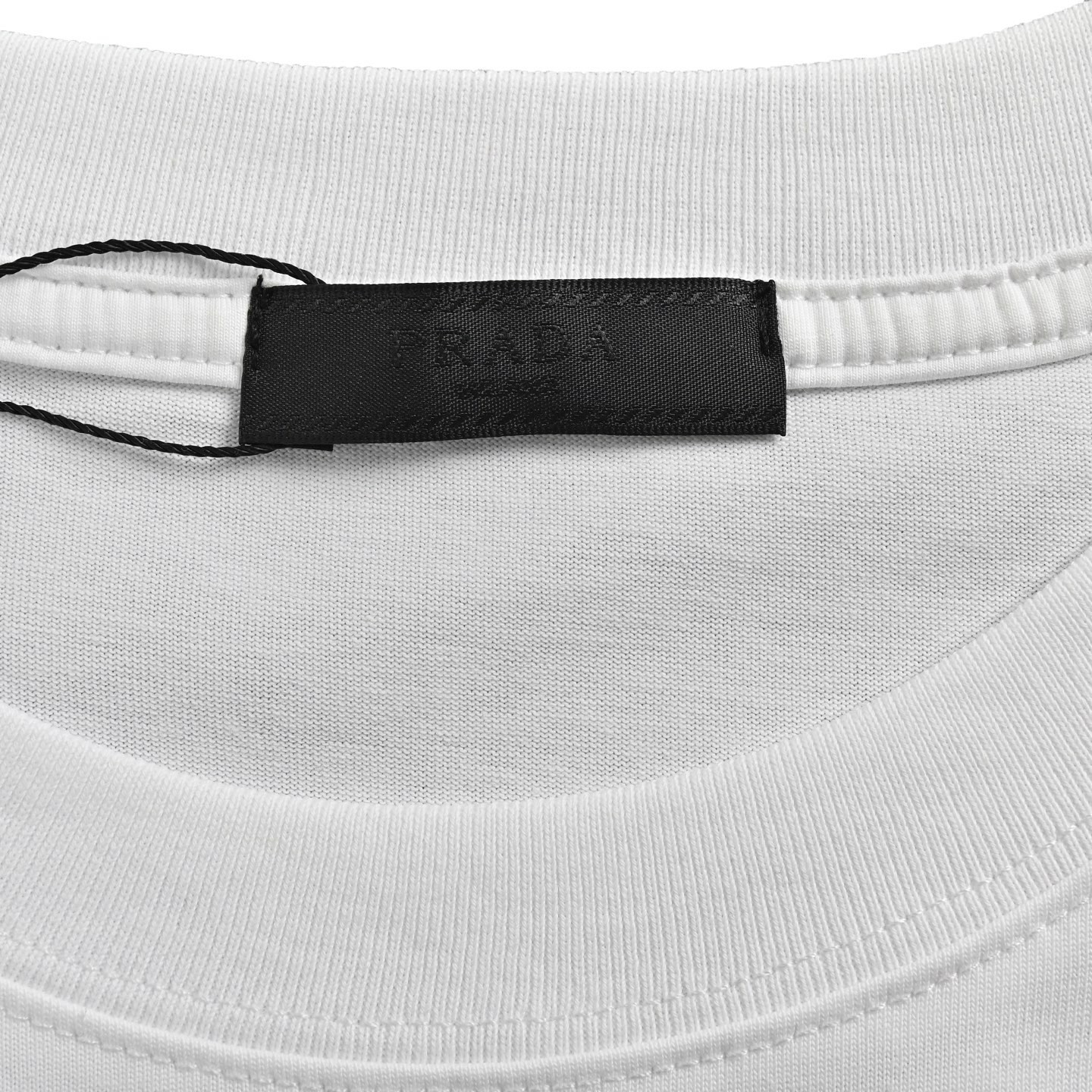 Prada/普拉达 25ss 胸口刺绣绿色三角标短袖-Chinese UA Cheap High Quatity Brand Clothes Bags handbags Sneakers wholesale wholesaler seller from China Factory suppliers Fashion Clothing Shoes best Quality Beautiful Price Prada/普拉达 25ss 胸口刺绣绿色三角标短袖