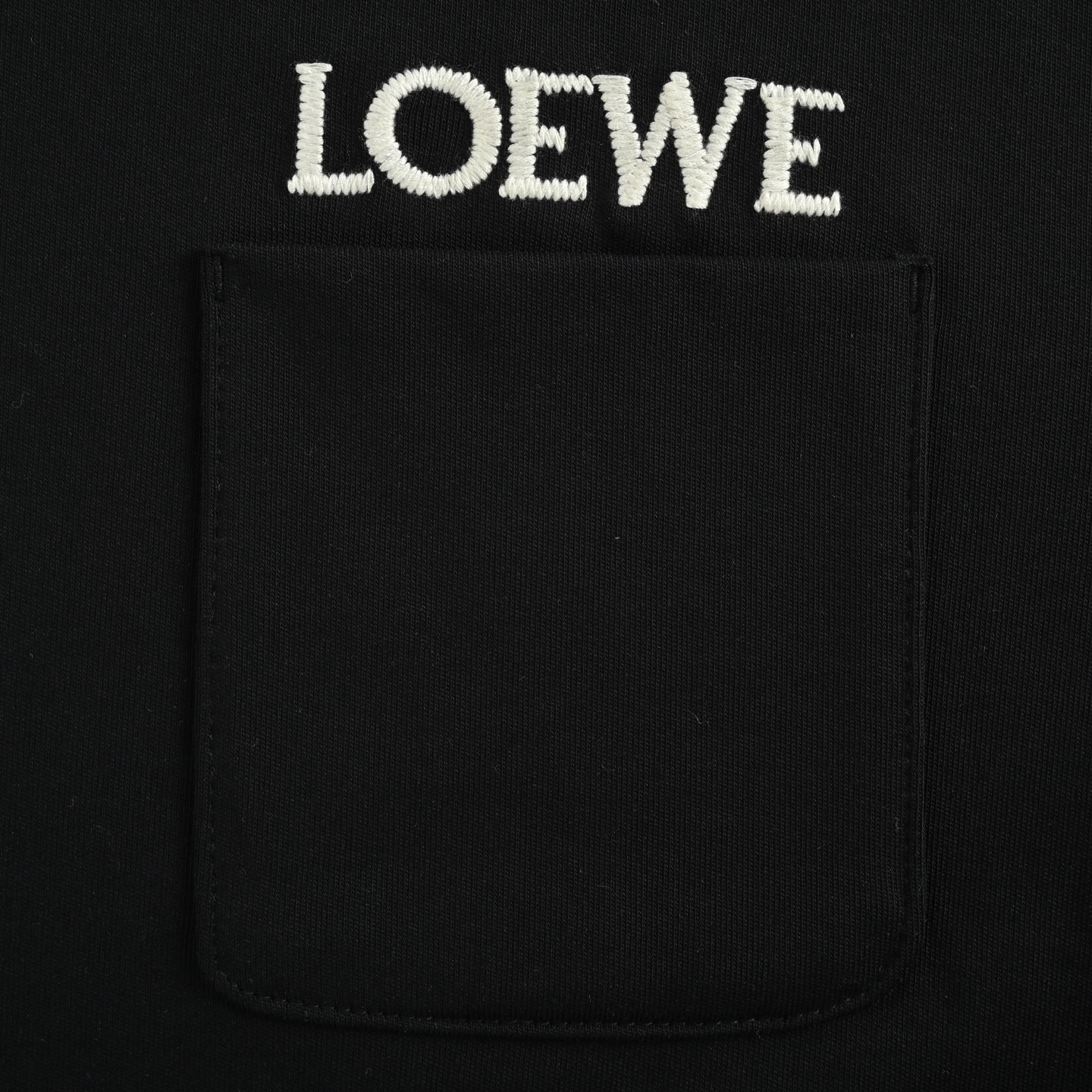 Loewe/罗意威 26ss 口袋刺绣徽标短袖