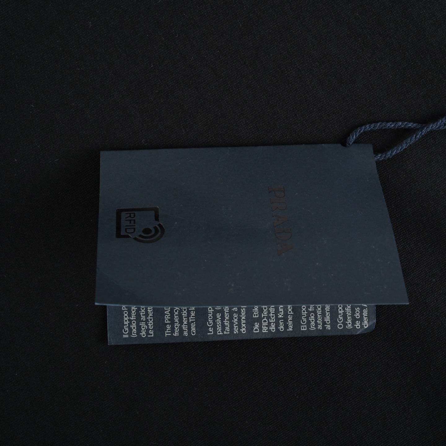 Prada/普拉达 胸口三角标短袖 定制氨丝蛋白双生织面料-Top High Quatity Cheap Sneakers Fashion Clothing Clothes Bags handbags Shoes of all Brand wholesale With The best Quality And Beautiful Price from China Factory Chinese suppliers wholesaler seller Prada/普拉达 胸口三角标短袖 定制氨丝蛋白双生织面料