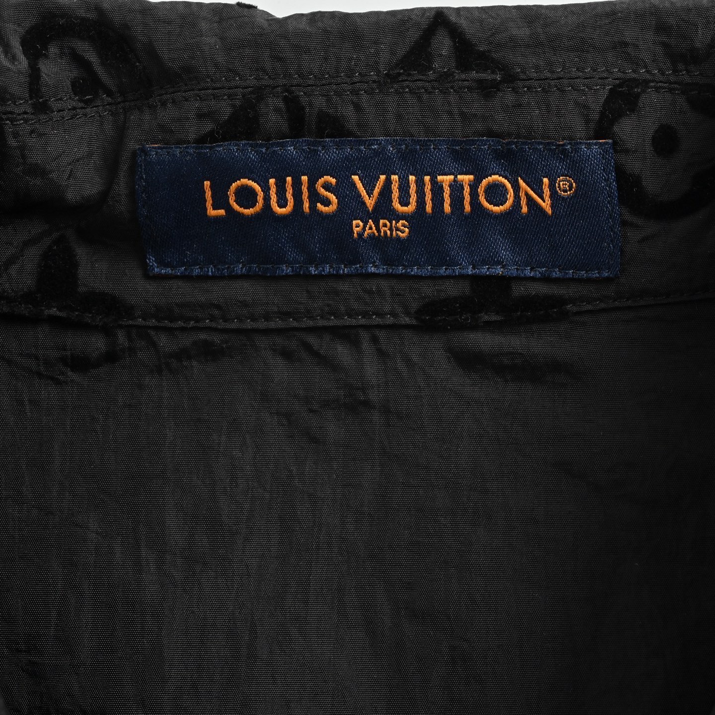 Louis Vuitton/路易威登 25ss 满印老花植绒短袖衬衫