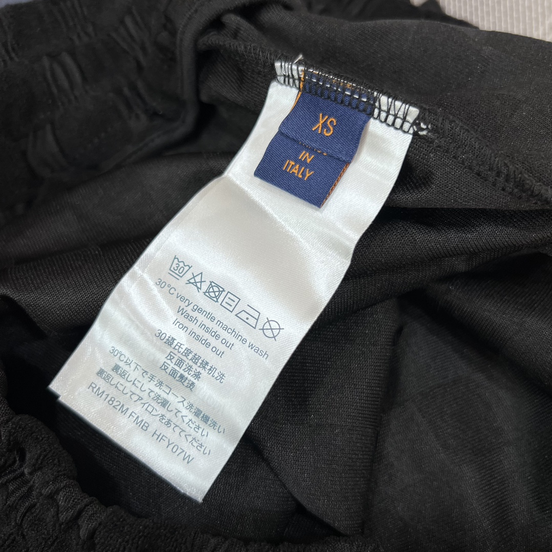 2024SS Louis Vuitton Knitting Shorts with Velvet and Gold Details - 图片 8