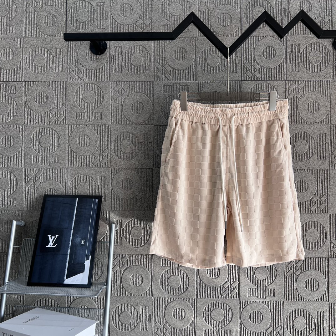 Louis Vuitton 2024SS Custom Knitting Shorts with Strong Gold Sense and Stylish Bouquet Design - 图片 1
