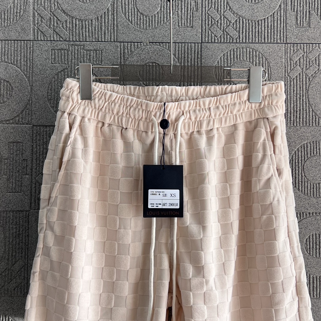 Louis Vuitton 2024SS Custom Knitting Shorts with Strong Gold Sense and Stylish Bouquet Design - 图片 3