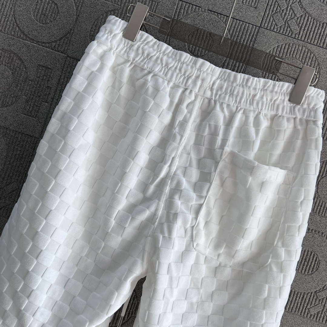 2024SS Louis Vuitton Knitting Shorts with Velvet and Gold Details - 图片 4