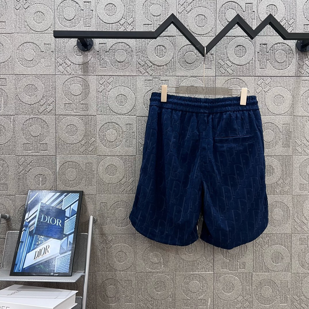 Luxury Fashion: Diordio Suit with Velvet Knitting Shorts for 2024SS Collection - 图片 2