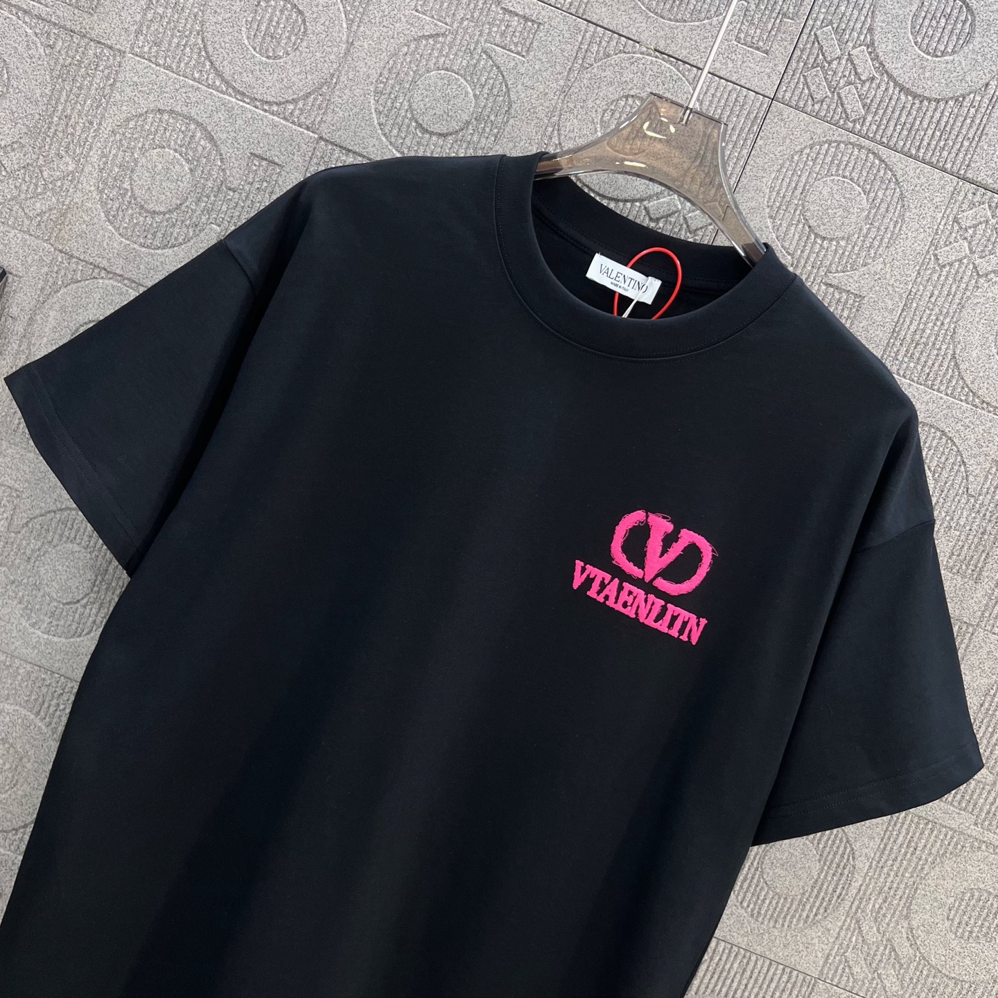 Valentino Valentno Pink Logo Short Sleeve T-Shirt 260g Chromosome Dye XS-L Black - 图片 7