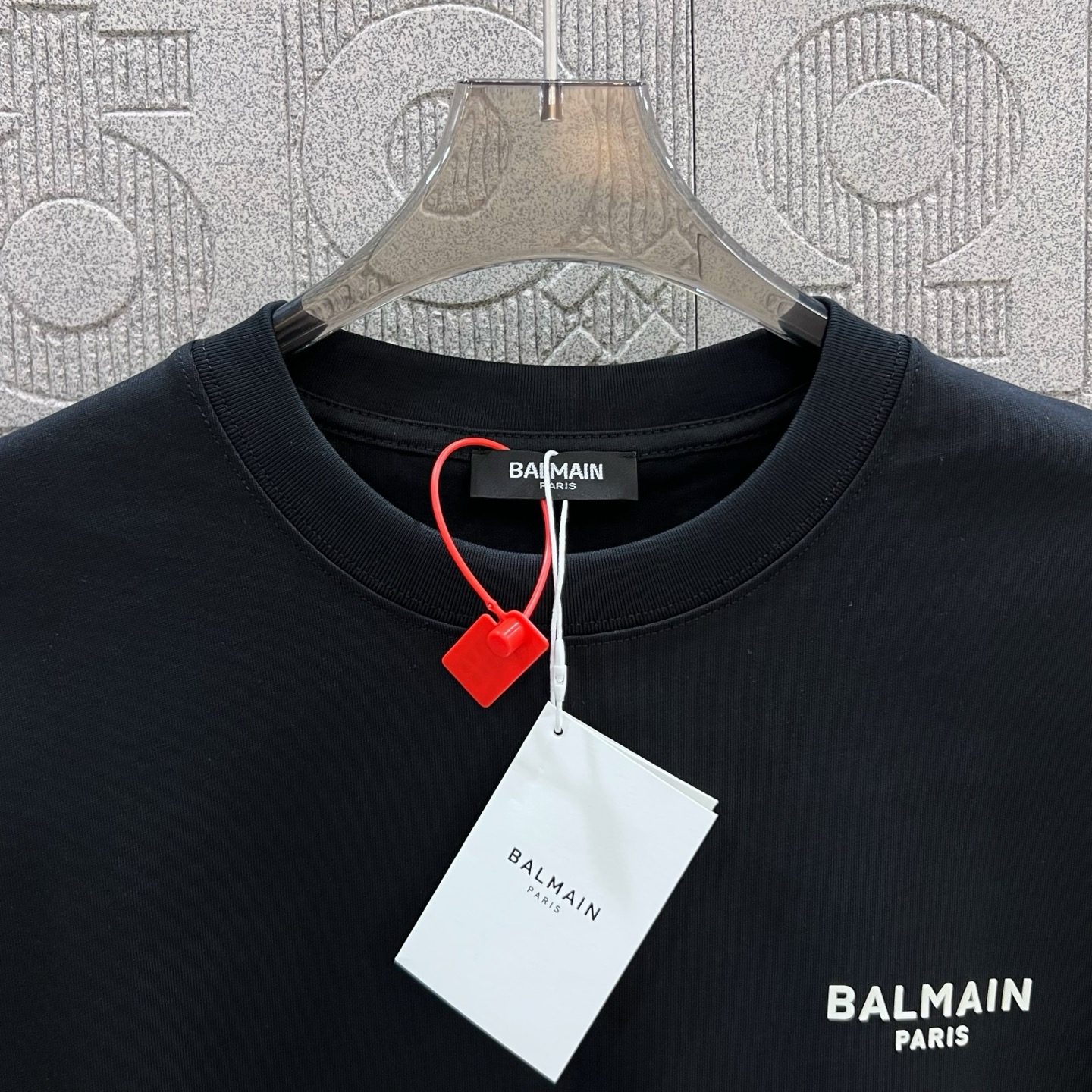 “1980s Inspired Balmain Logo T-shirt, Unisex, Black, XS-L, 260g Chromosome Dye” - 图片 5