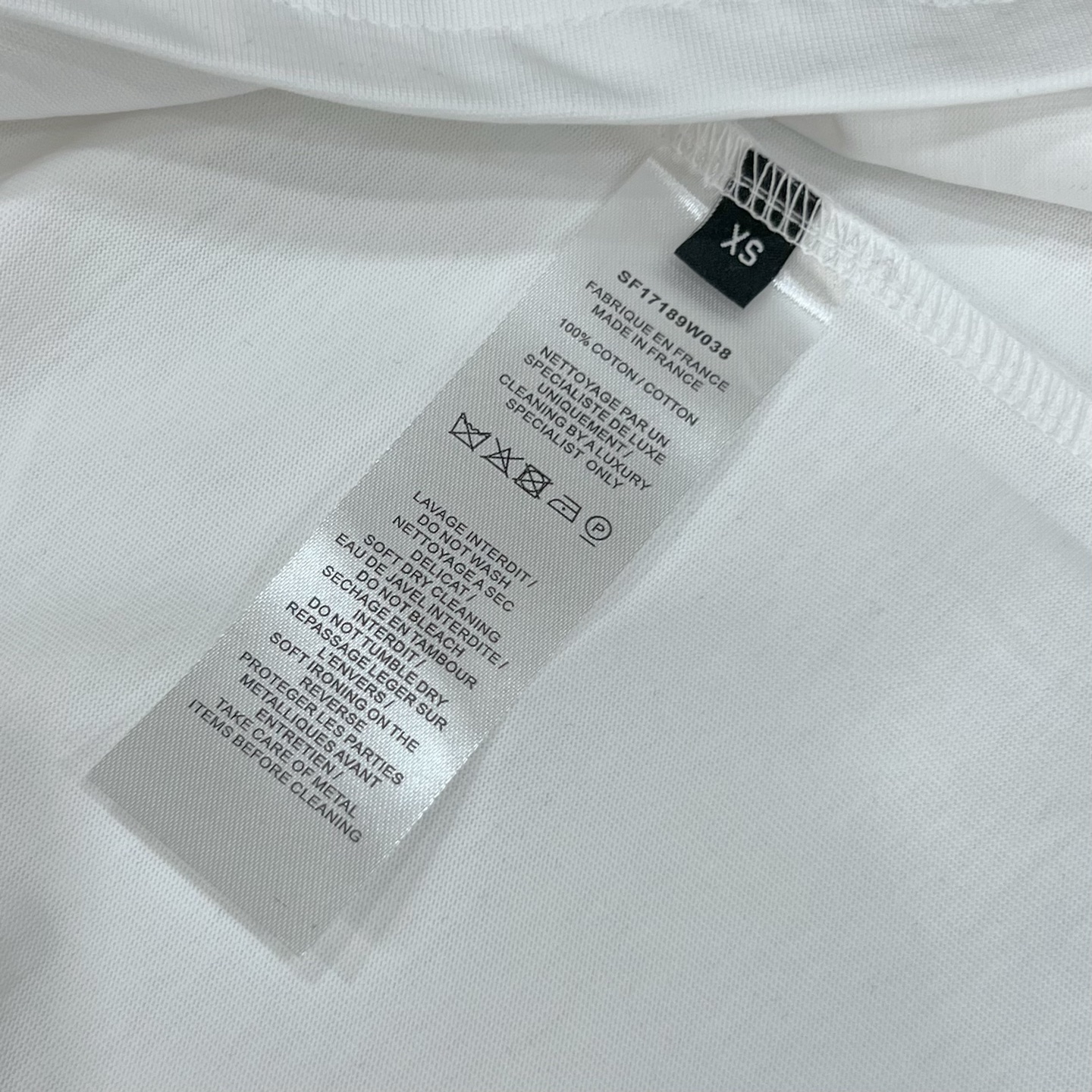 Stylish Balmain Logo T-shirt in White with 1980s Inspiration - 图片 8