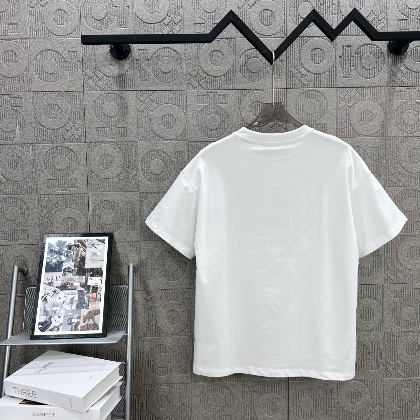Versace Medusa Logo Short Sleeve T-shirt in Chromosome Dye – 260g – White - 图片 2