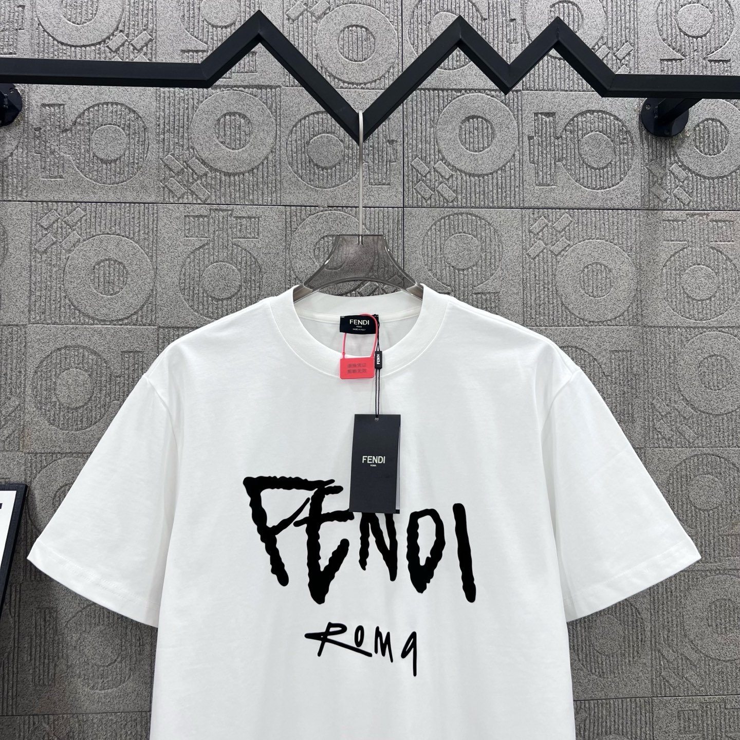 Fendi Roma Printed Crewneck T-Shirt - Lightweight Cotton, Relaxed Fit 6 i1750450158948 2940 0 2