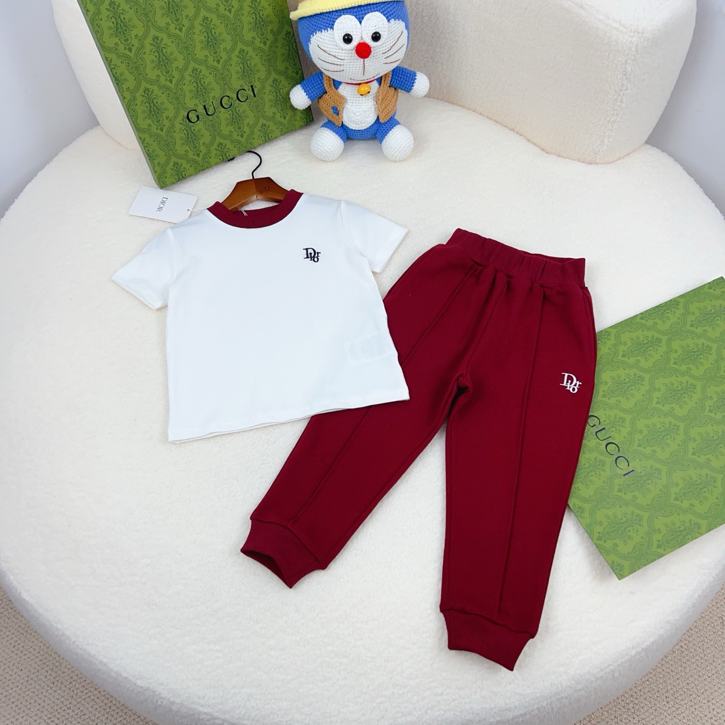 @138 Tallas 90-160. Nuevo conjunto infantil de la casa D, disponible en tienda. Algodón puro, unisex, versión de alta g…