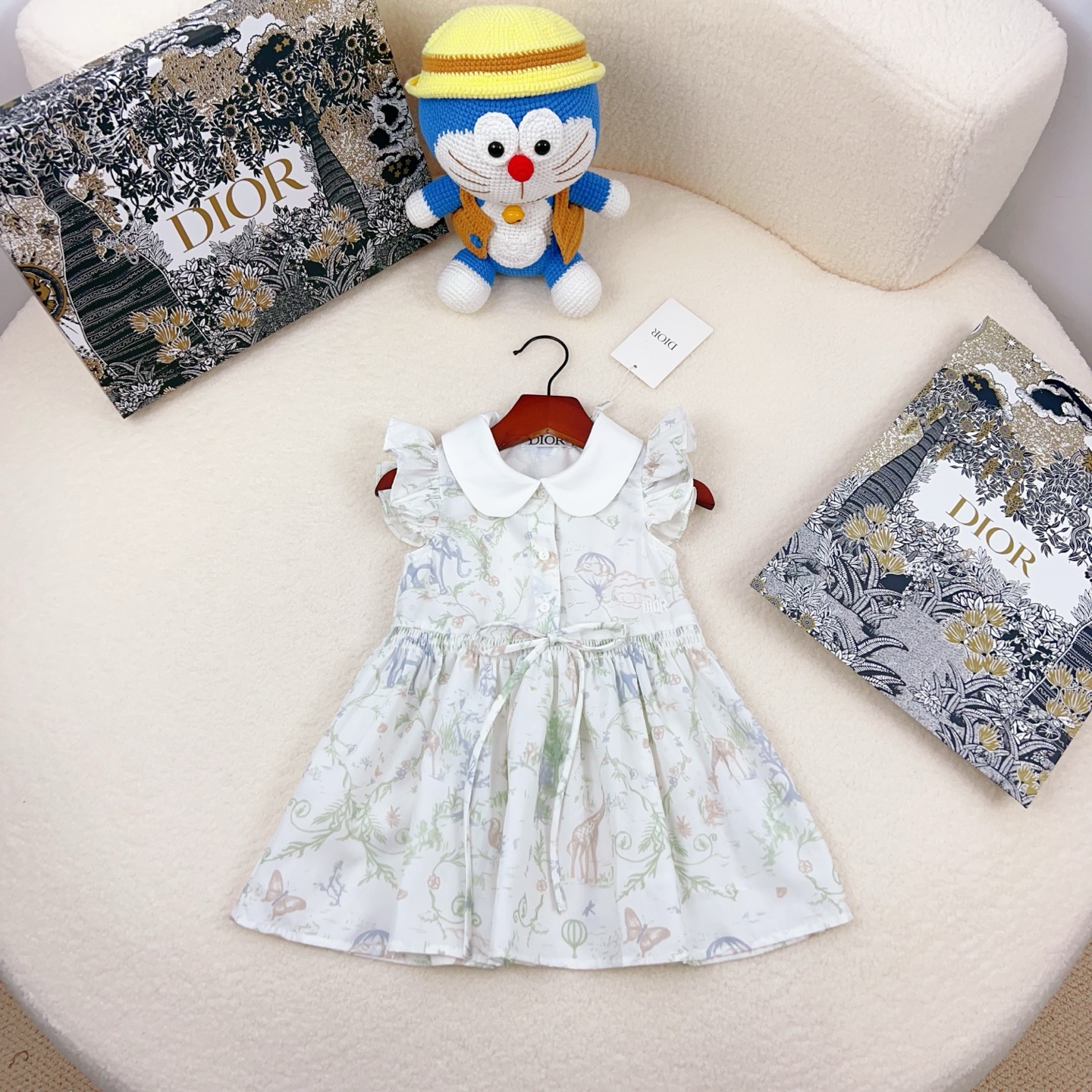 En stock @148 Tallas: 80-160. Vestido de encargo original de la boutique Dio*, tela de encargo teñida y tejida, confecc…