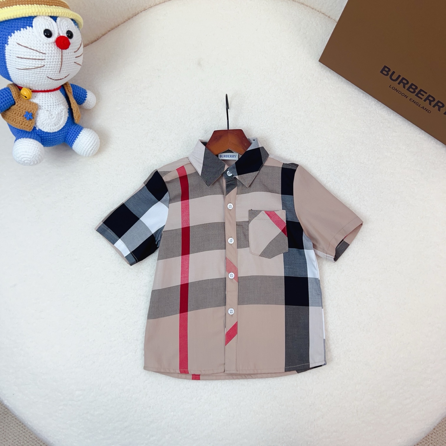 Wushao@75 Camisa Burberry de manga corta a cuadros de 90-140cm. Apto para primavera y verano. Cuadros grandes para niño…