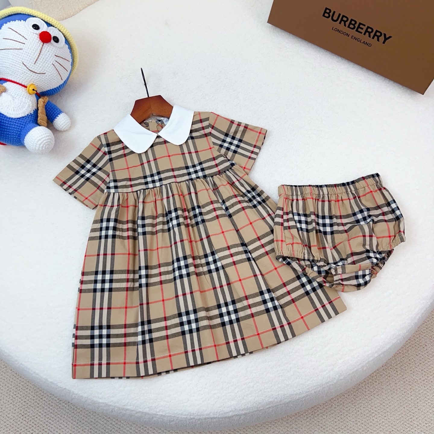 Vestido, tallas 100-160 @138 yuan sin descuento. Vestido + braguita, tallas 66-73-80-90cm ¥158 yuan sin descuento. Vest…
