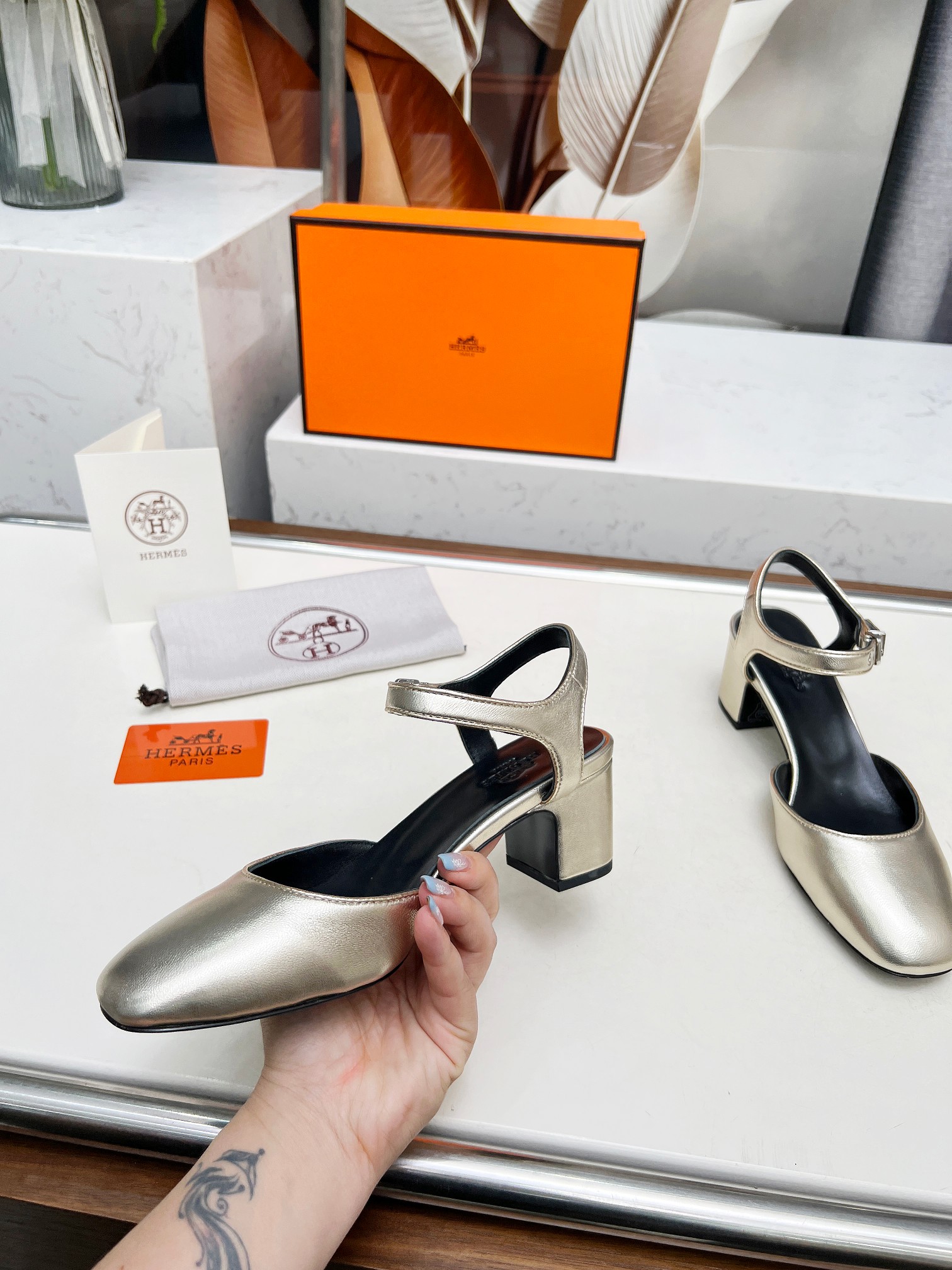 [Hermès Women