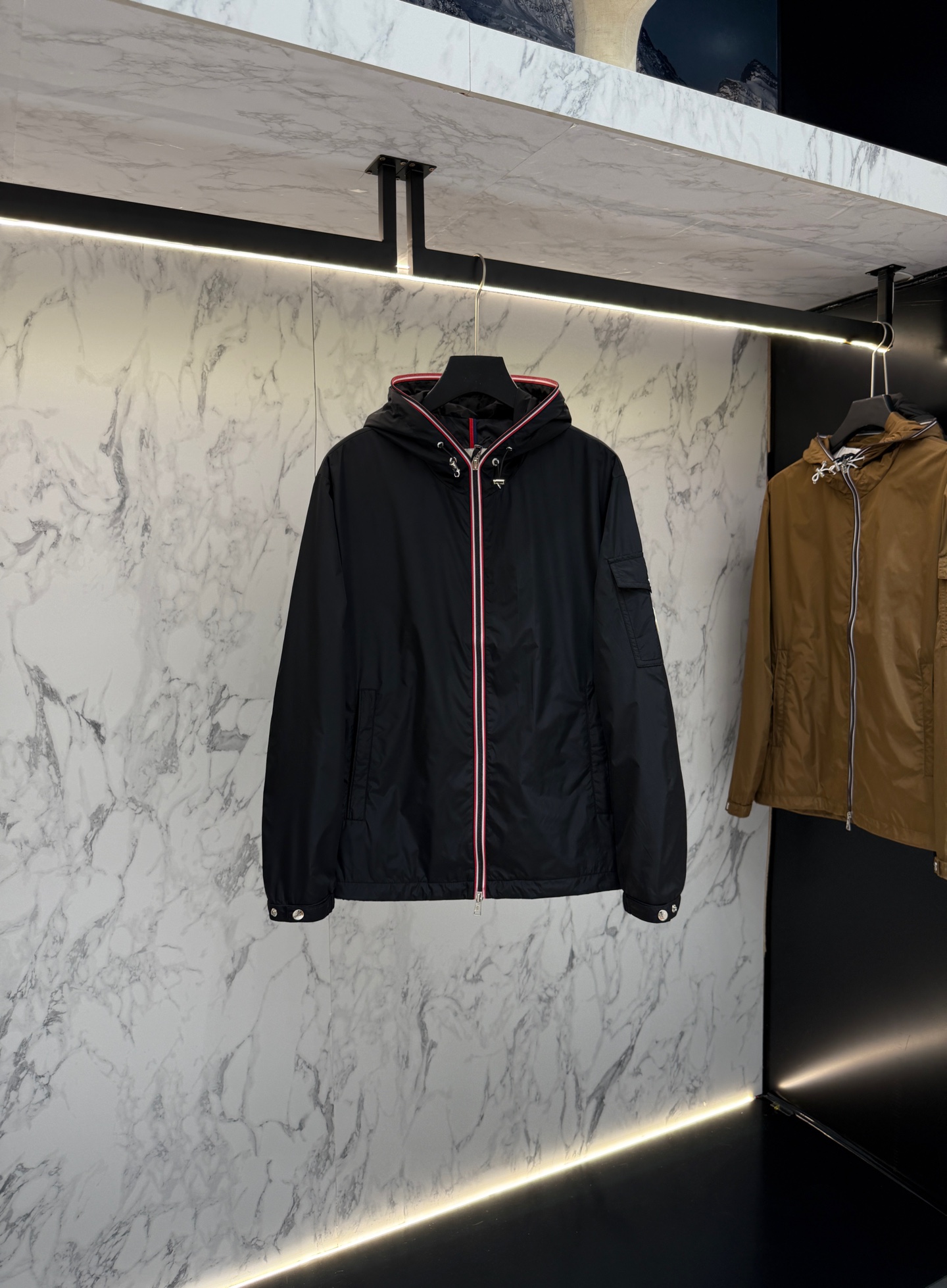 Moncler Jacket 07901