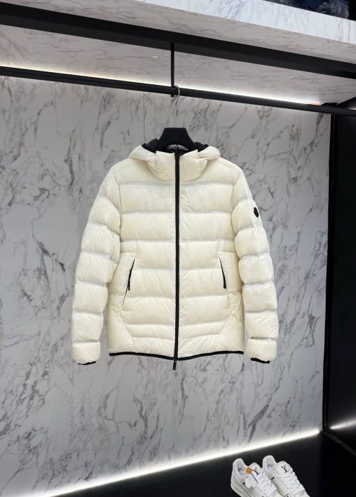 Moncler Designer Down Jacket: Modern, Slim-Fit & Versatile Outerwear 1 Moncler Designer Down Jacket: Modern, Slim-Fit & Versatile Outerwear