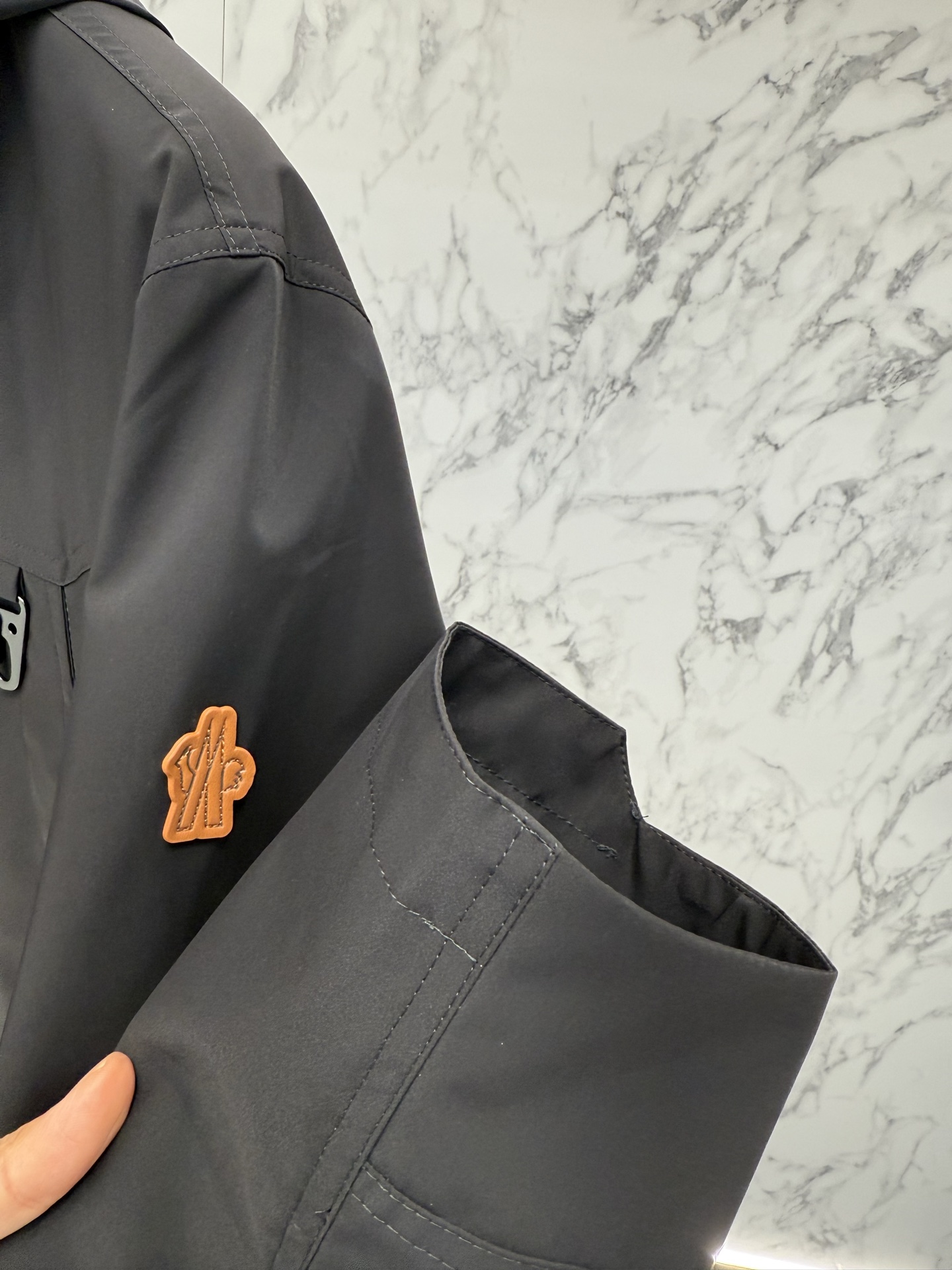 China Replica Moncler Down Jackets MCS0406-742