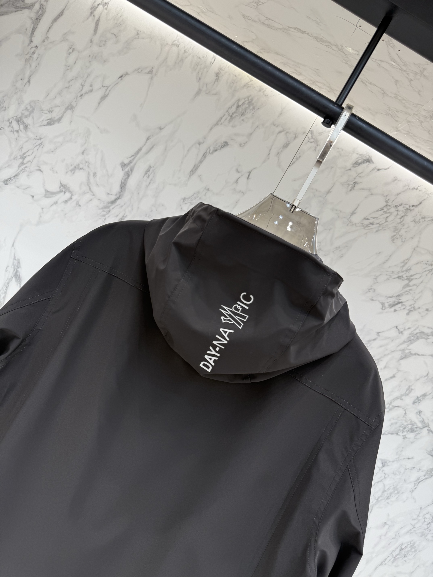 China Replica Moncler Down Jackets MCS0406-742