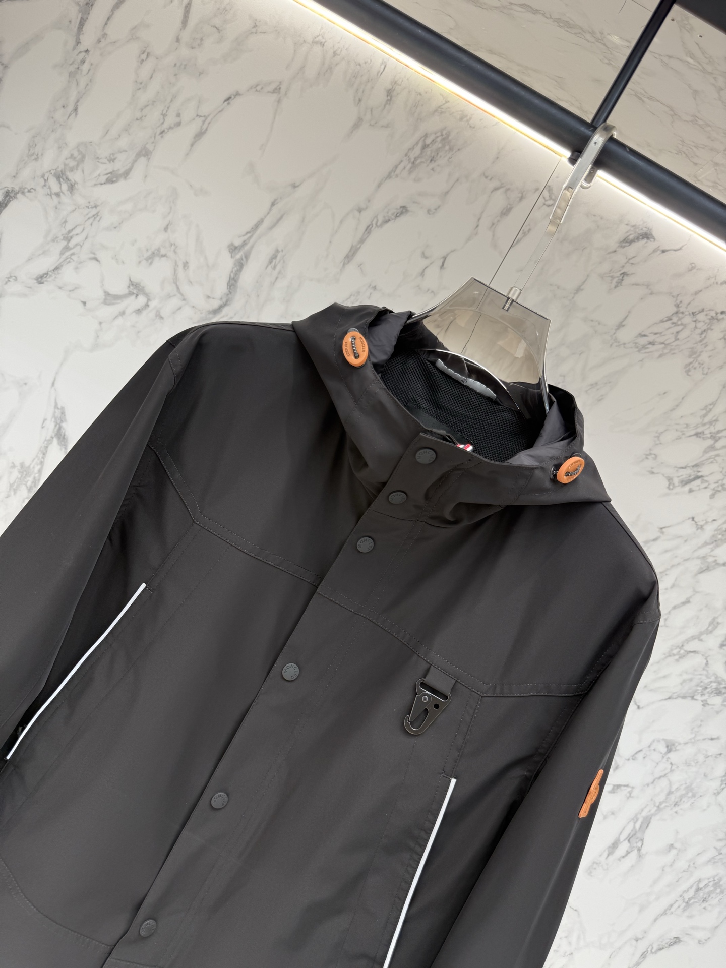 China Replica Moncler Down Jackets MCS0406-742