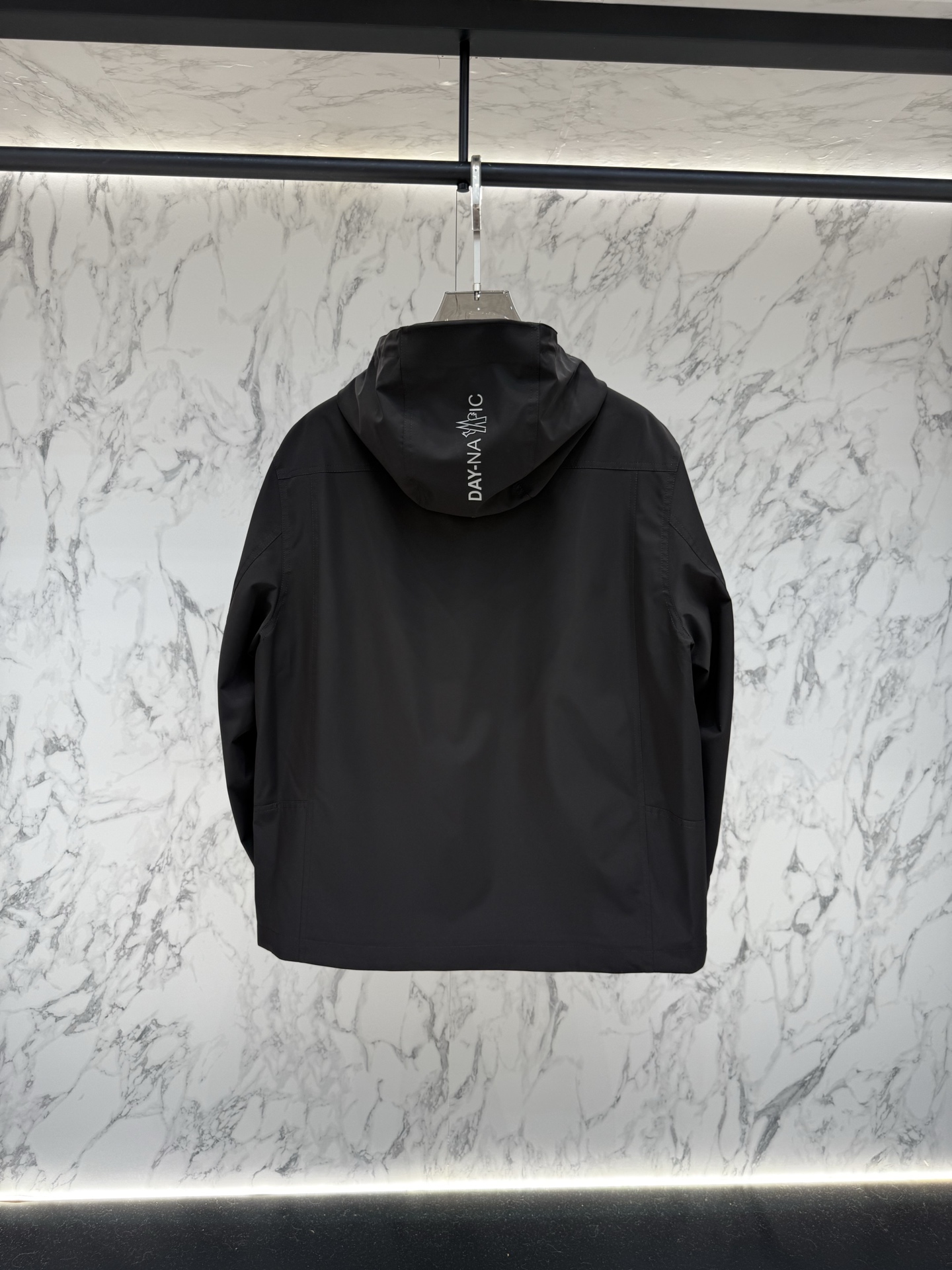 China Replica Moncler Down Jackets MCS0406-742