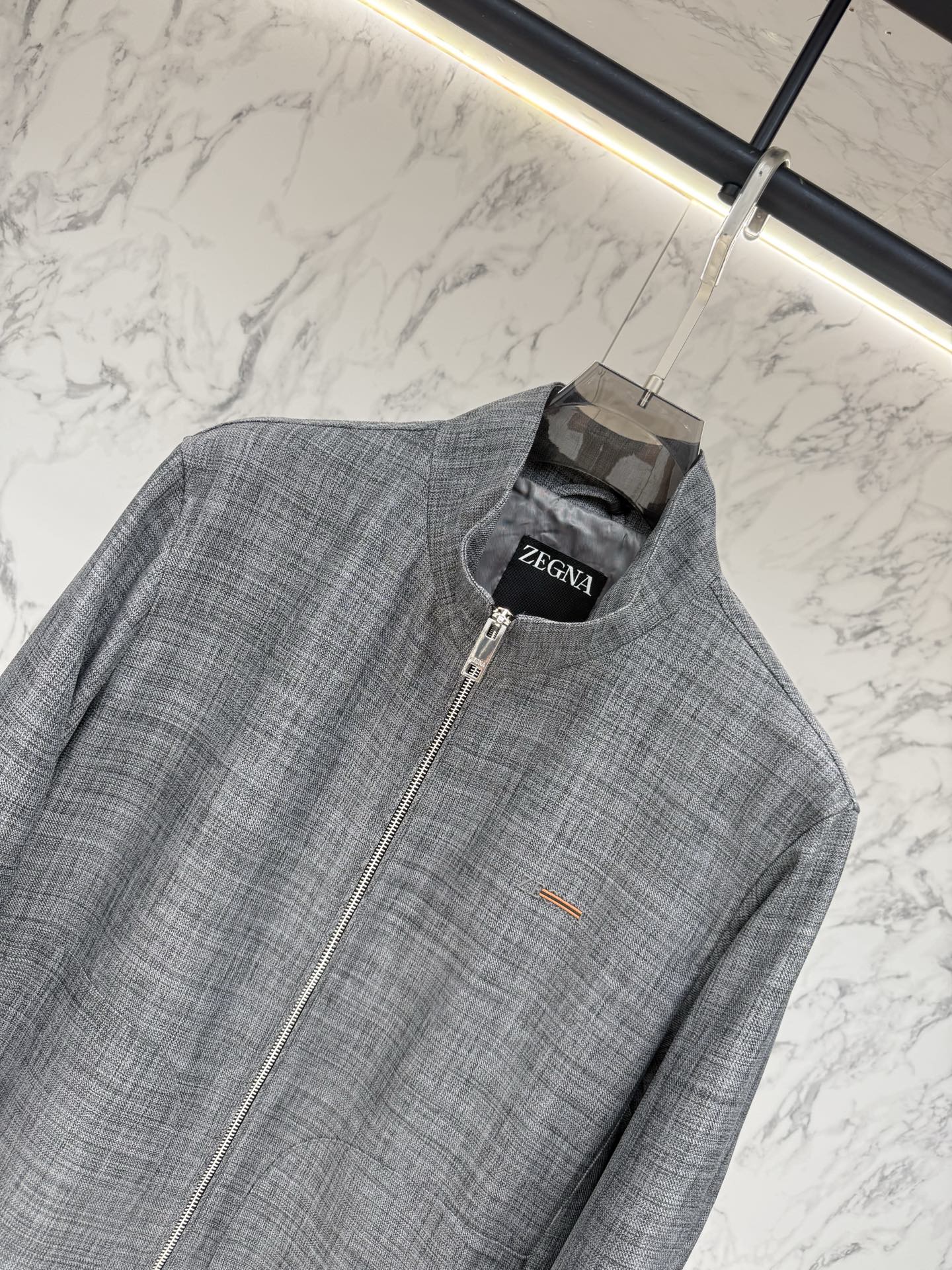 Zegna 春款2026最新款时尚设计师款夹克外套.处处细节显工艺足够的高级 结构性剪裁的设计改变来展现