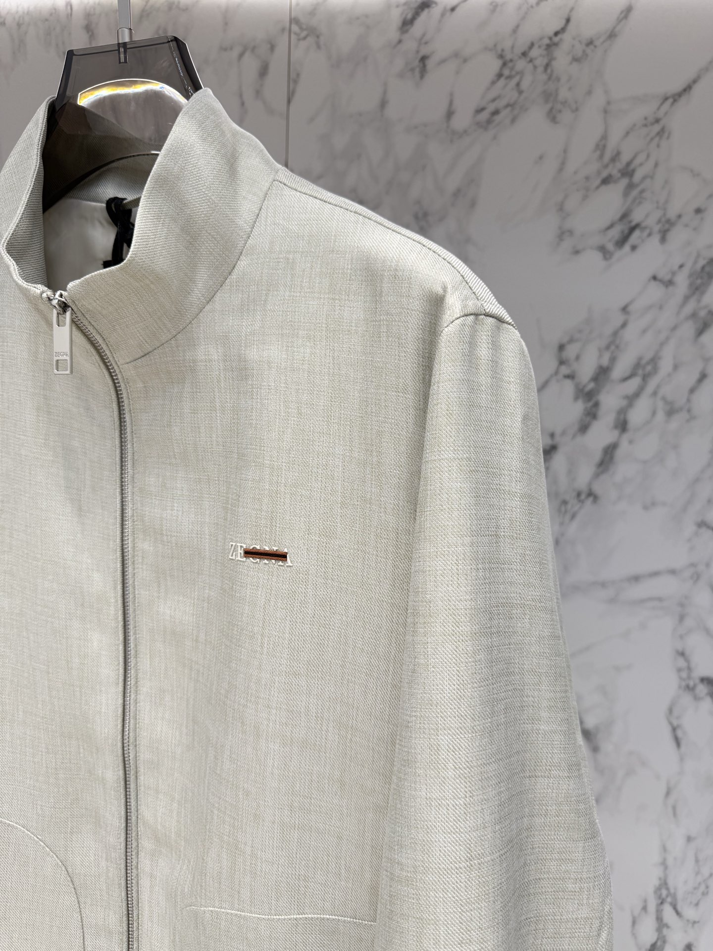 Zegna 春款2026最新款时尚设计师款夹克外套.处处细节显工艺足够的高级 结构性剪裁的设计改变来展现