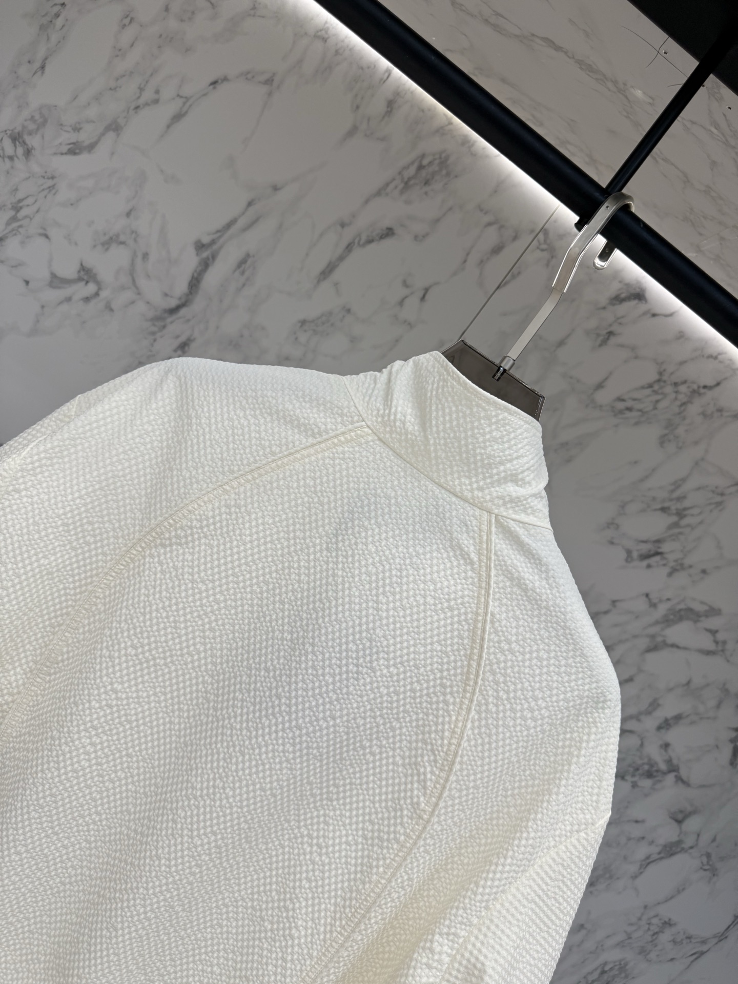 Zegna 春款2026最新款时尚设计师款夹克外套.处处细节显工艺足够的高级 结构性剪裁的设计改变来展现