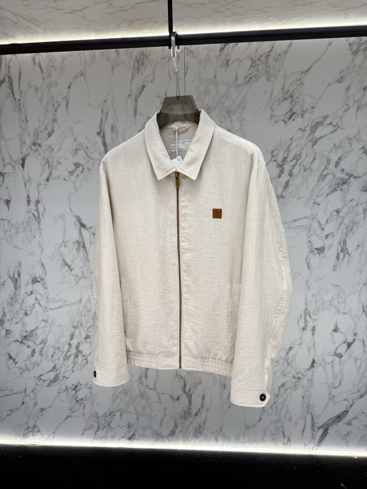 Zegna 春款2026最新款时尚设计师款夹克外套.处处细节显工艺足够的高级 结构性剪裁的设计改变来展现
