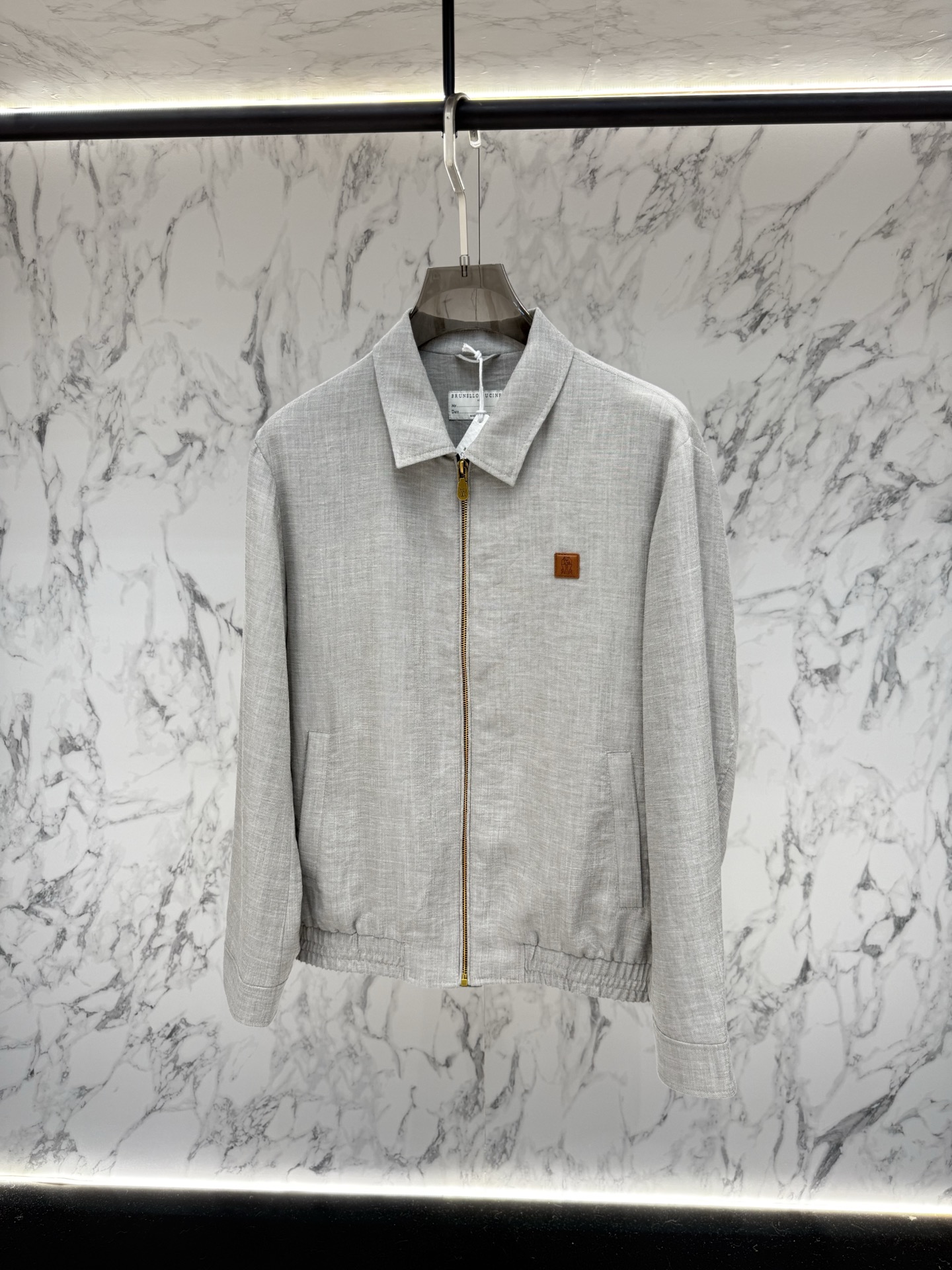 Zegna 春款2026最新款时尚设计师款夹克外套.处处细节显工艺足够的高级 结构性剪裁的设计改变来展现