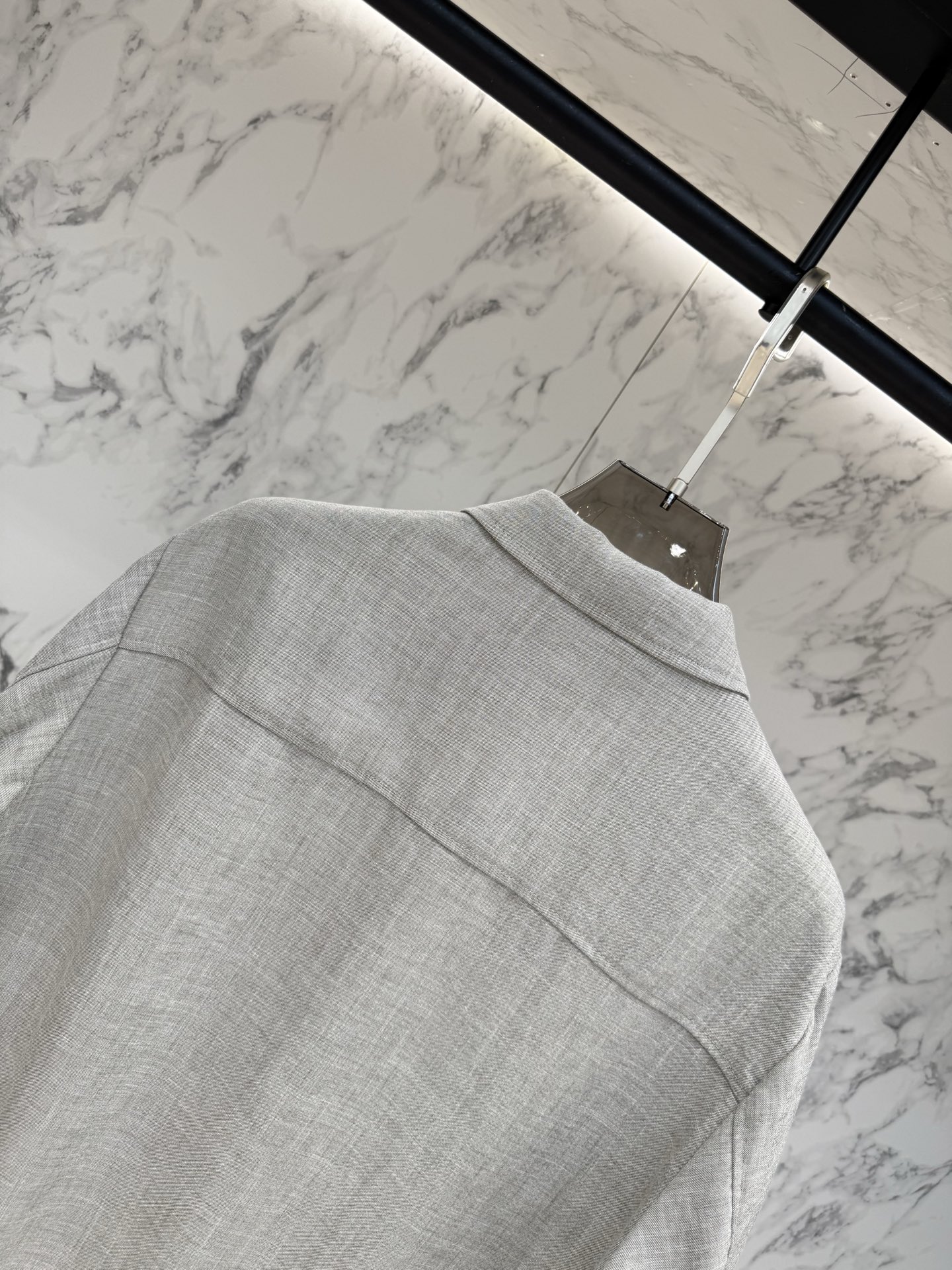 Zegna 春款2026最新款时尚设计师款夹克外套.处处细节显工艺足够的高级 结构性剪裁的设计改变来展现