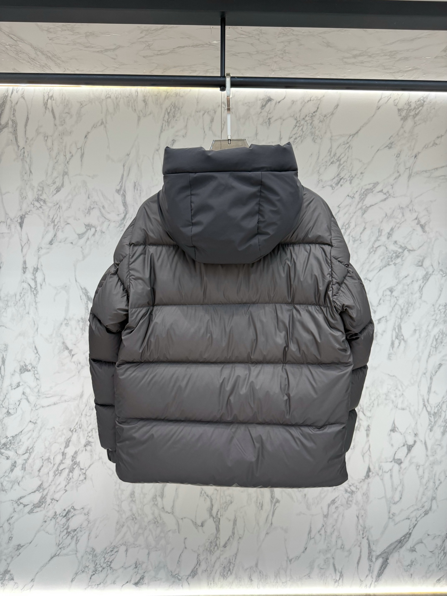 Пуховик Moncler