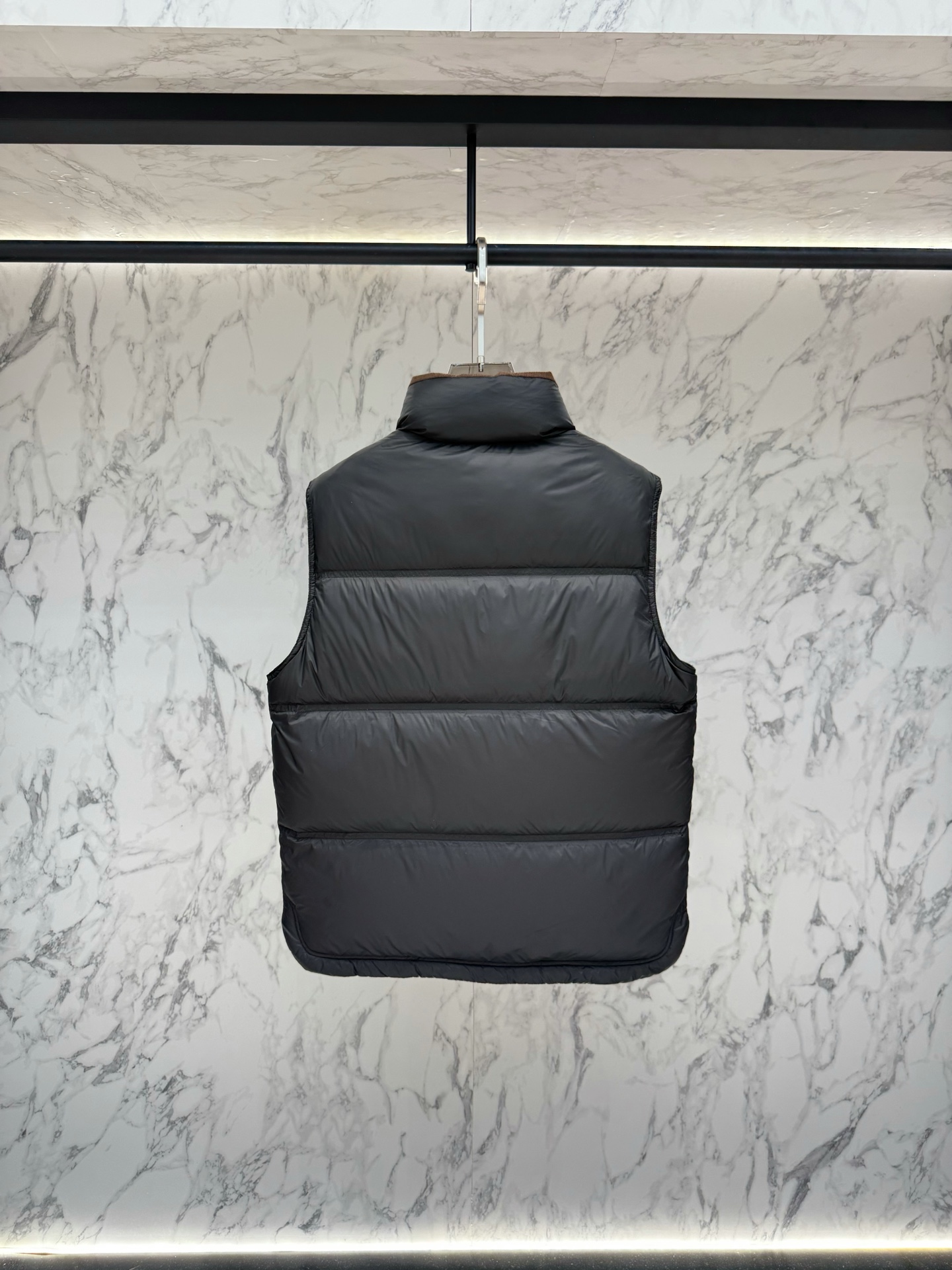 Жилет Moncler