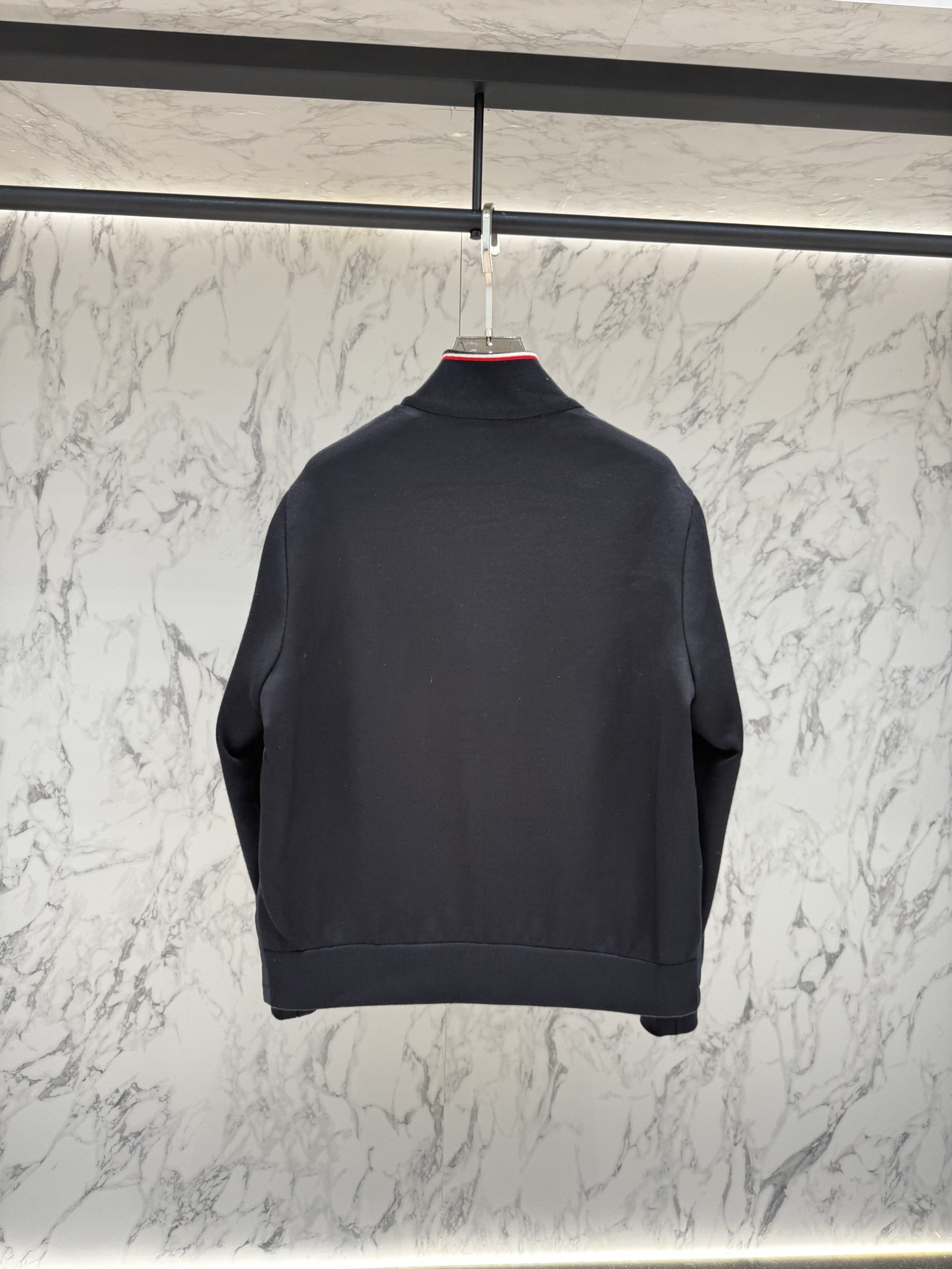 Пуховик Moncler