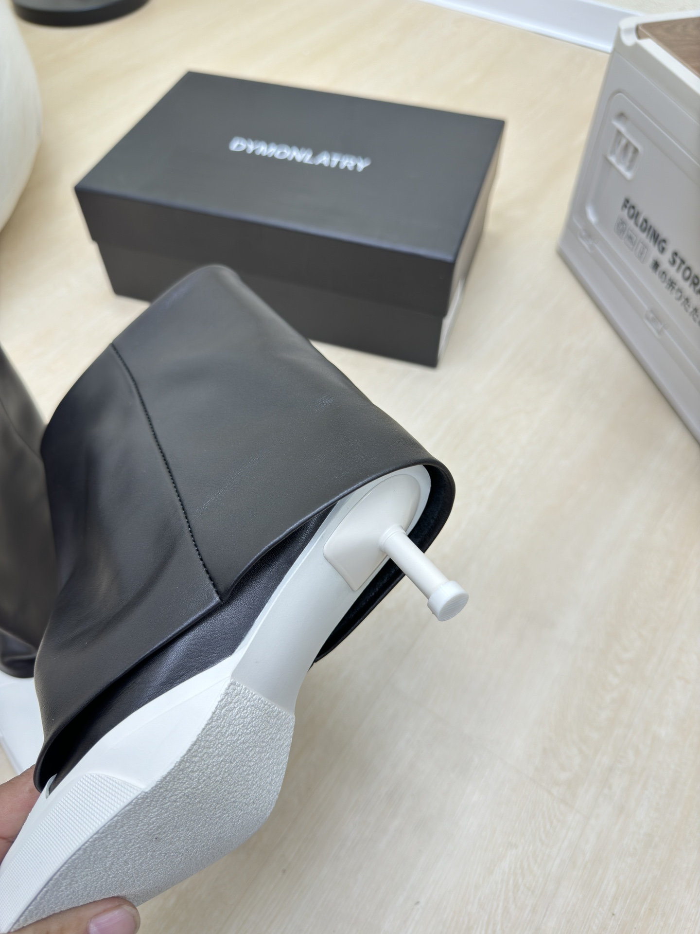 Luxury Designer Brand Shoes: Dym*nlatry Collection Highlights Black, National Tide, and Quality Craftsmanship - 图片 8